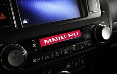 Toyota Land Cruiser Prado 150 рестайлинг 2, 2016 год, 3 299 000 рублей, 18 фотография