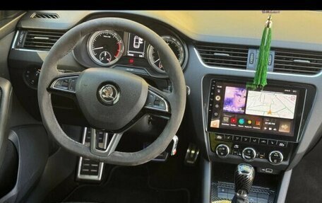 Skoda Octavia, 2017 год, 1 900 000 рублей, 14 фотография