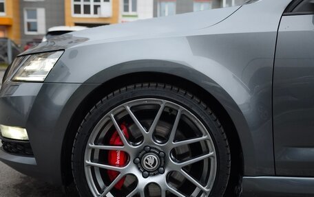 Skoda Octavia, 2017 год, 1 900 000 рублей, 13 фотография