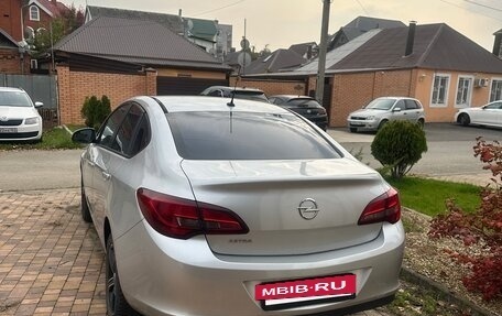 Opel Astra J, 2012 год, 830 000 рублей, 4 фотография