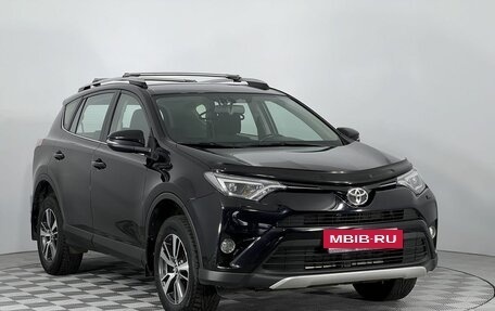 Toyota RAV4, 2018 год, 2 460 000 рублей, 3 фотография