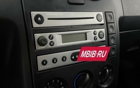 Ford Fusion I, 2005 год, 299 000 рублей, 13 фотография