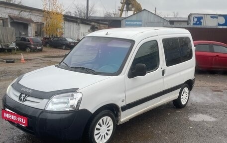 Peugeot Partner II рестайлинг 2, 2005 год, 330 000 рублей, 5 фотография