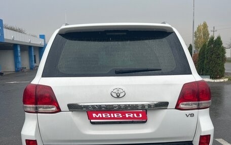 Toyota Land Cruiser 200, 2011 год, 3 500 000 рублей, 2 фотография