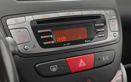 Peugeot 107 I рестайлинг, 2013 год, 510 000 рублей, 18 фотография