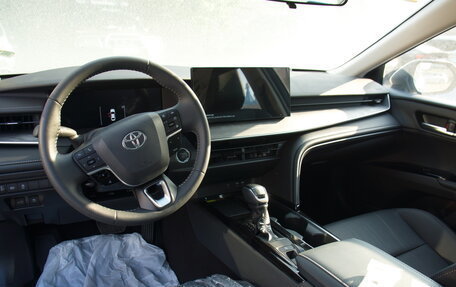 Toyota Camry, 2024 год, 2 700 000 рублей, 7 фотография