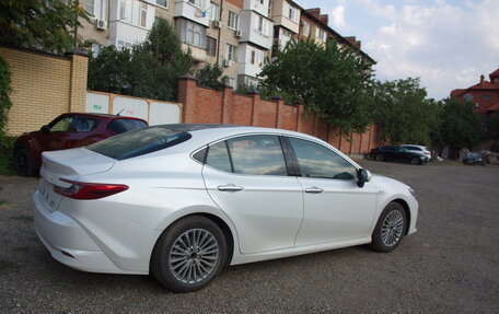 Toyota Camry, 2024 год, 2 700 000 рублей, 3 фотография