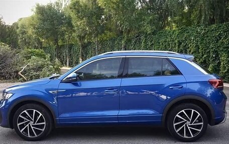 Volkswagen T-Roc I, 2021 год, 1 280 005 рублей, 8 фотография