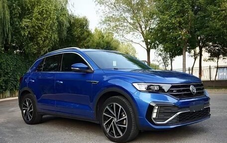 Volkswagen T-Roc I, 2021 год, 1 280 005 рублей, 3 фотография