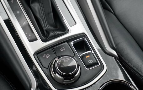 Mitsubishi Pajero Sport III рестайлинг, 2019 год, 2 950 000 рублей, 10 фотография