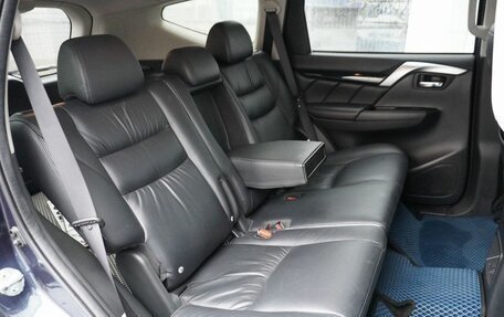Mitsubishi Pajero Sport III рестайлинг, 2019 год, 2 950 000 рублей, 15 фотография
