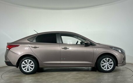 Hyundai Solaris II рестайлинг, 2021 год, 1 530 000 рублей, 5 фотография