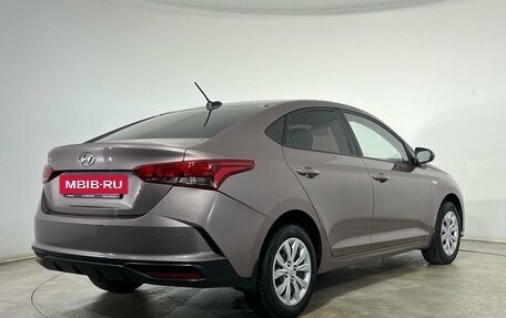 Hyundai Solaris II рестайлинг, 2021 год, 1 530 000 рублей, 4 фотография