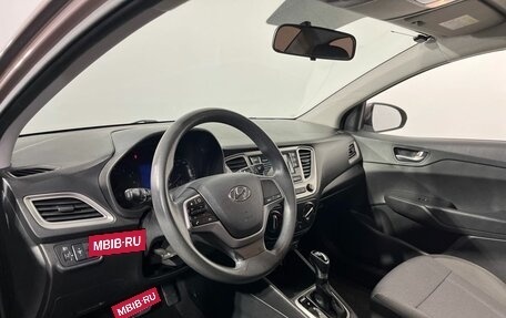 Hyundai Solaris II рестайлинг, 2021 год, 1 530 000 рублей, 8 фотография