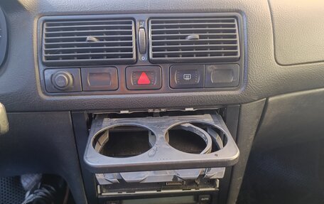 Volkswagen Golf IV, 1999 год, 250 000 рублей, 12 фотография