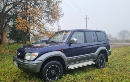 Toyota Land Cruiser Prado 90 рестайлинг, 1997 год, 1 190 000 рублей, 2 фотография
