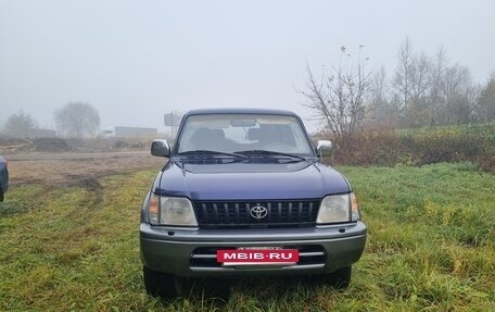 Toyota Land Cruiser Prado 90 рестайлинг, 1997 год, 1 190 000 рублей, 3 фотография