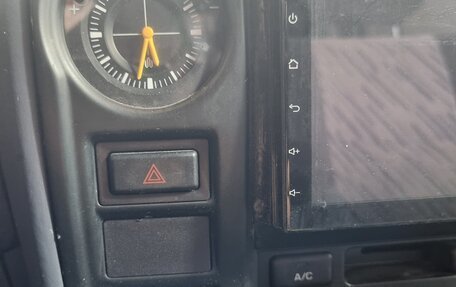 Toyota Land Cruiser Prado 90 рестайлинг, 1997 год, 1 190 000 рублей, 13 фотография