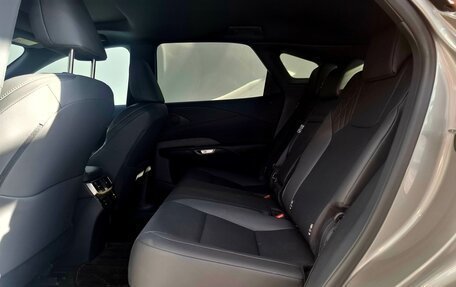 Lexus RX IV рестайлинг, 2025 год, 7 350 000 рублей, 10 фотография