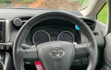 Toyota Wish II, 2016 год, 1 400 000 рублей, 6 фотография