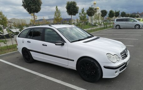 Mercedes-Benz C-Класс, 2003 год, 350 000 рублей, 4 фотография