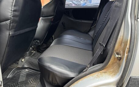 Chevrolet Niva I рестайлинг, 2005 год, 390 000 рублей, 13 фотография