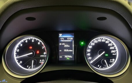 Toyota Camry, 2020 год, 2 860 000 рублей, 15 фотография