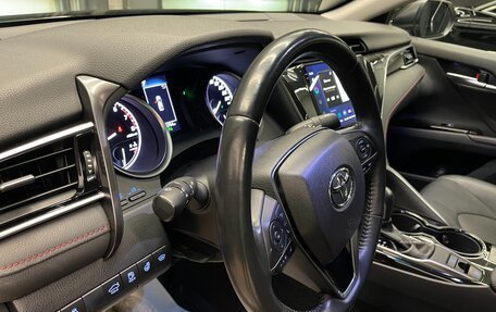 Toyota Camry, 2020 год, 2 860 000 рублей, 11 фотография