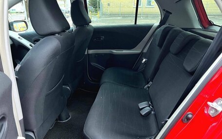 Toyota Yaris III рестайлинг, 2007 год, 570 000 рублей, 18 фотография