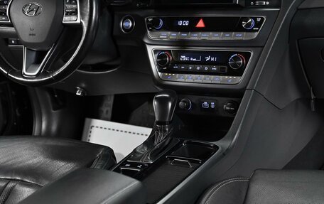 Hyundai Sonata VII, 2018 год, 1 579 000 рублей, 12 фотография