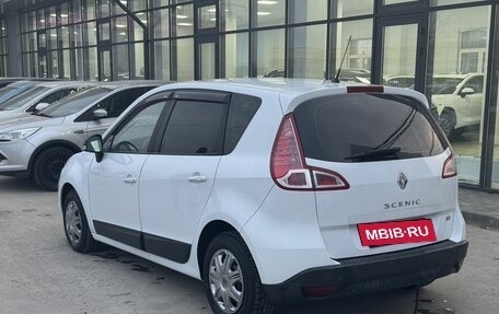 Renault Scenic III, 2011 год, 845 000 рублей, 6 фотография