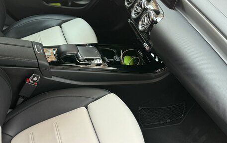 Mercedes-Benz CLA, 2019 год, 3 150 000 рублей, 10 фотография