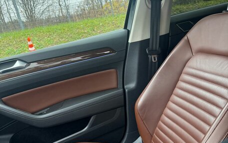Volkswagen Passat B8 рестайлинг, 2018 год, 2 470 000 рублей, 13 фотография