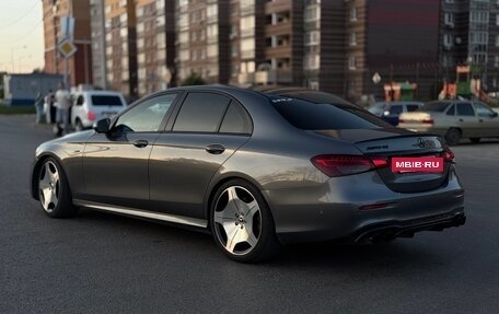 Mercedes-Benz E-Класс, 2021 год, 4 400 000 рублей, 4 фотография