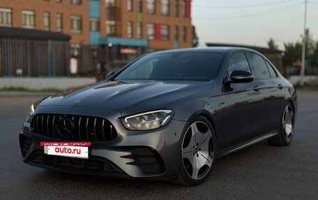 Mercedes-Benz E-Класс, 2021 год, 4 400 000 рублей, 2 фотография