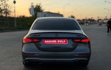 Mercedes-Benz E-Класс, 2021 год, 4 400 000 рублей, 5 фотография