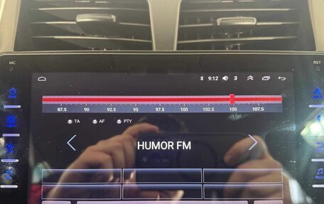 Hyundai Solaris II рестайлинг, 2015 год, 990 000 рублей, 14 фотография