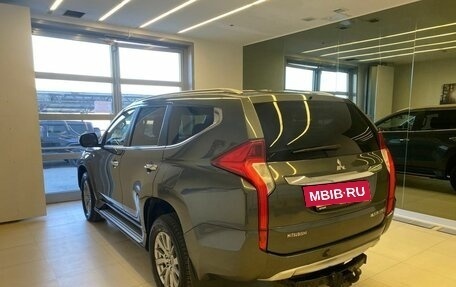 Mitsubishi Pajero Sport III рестайлинг, 2019 год, 2 800 000 рублей, 6 фотография