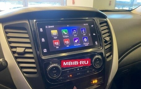 Mitsubishi Pajero Sport III рестайлинг, 2019 год, 2 800 000 рублей, 12 фотография