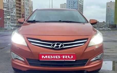 Hyundai Solaris II рестайлинг, 2014 год, 695 000 рублей, 1 фотография