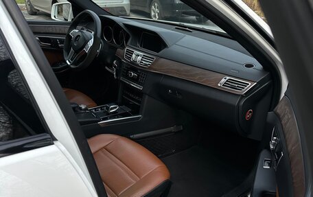 Mercedes-Benz E-Класс AMG, 2013 год, 2 999 999 рублей, 13 фотография