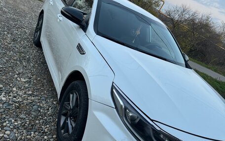 KIA Optima IV, 2018 год, 1 500 000 рублей, 2 фотография