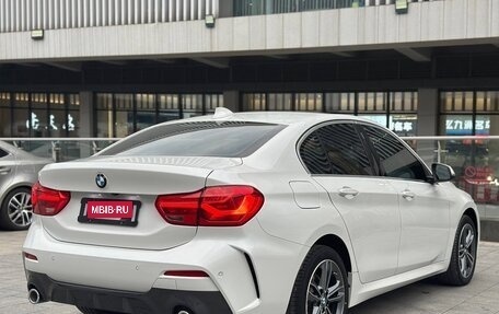 BMW 1 серия, 2022 год, 2 350 000 рублей, 3 фотография