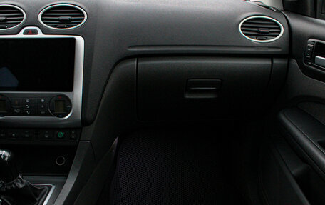 Ford Focus II рестайлинг, 2006 год, 449 000 рублей, 20 фотография