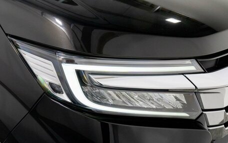 Honda Stepwgn IV, 2019 год, 2 360 000 рублей, 24 фотография