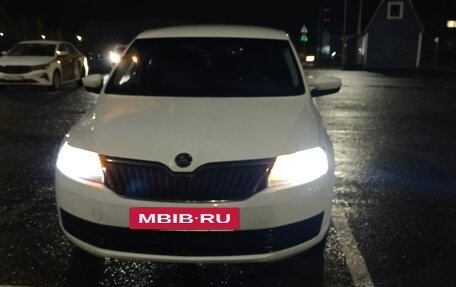 Skoda Rapid I, 2019 год, 650 000 рублей, 3 фотография