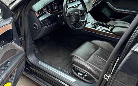 Audi A8, 2018 год, 4 400 000 рублей, 9 фотография