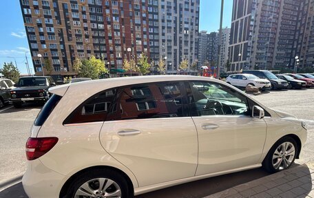 Mercedes-Benz B-Класс, 2018 год, 1 900 000 рублей, 3 фотография