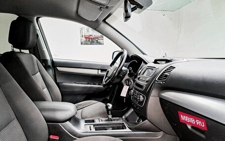 KIA Sorento II рестайлинг, 2012 год, 1 667 000 рублей, 13 фотография