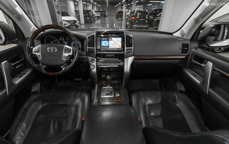 Toyota Land Cruiser 200, 2013 год, 3 280 000 рублей, 8 фотография